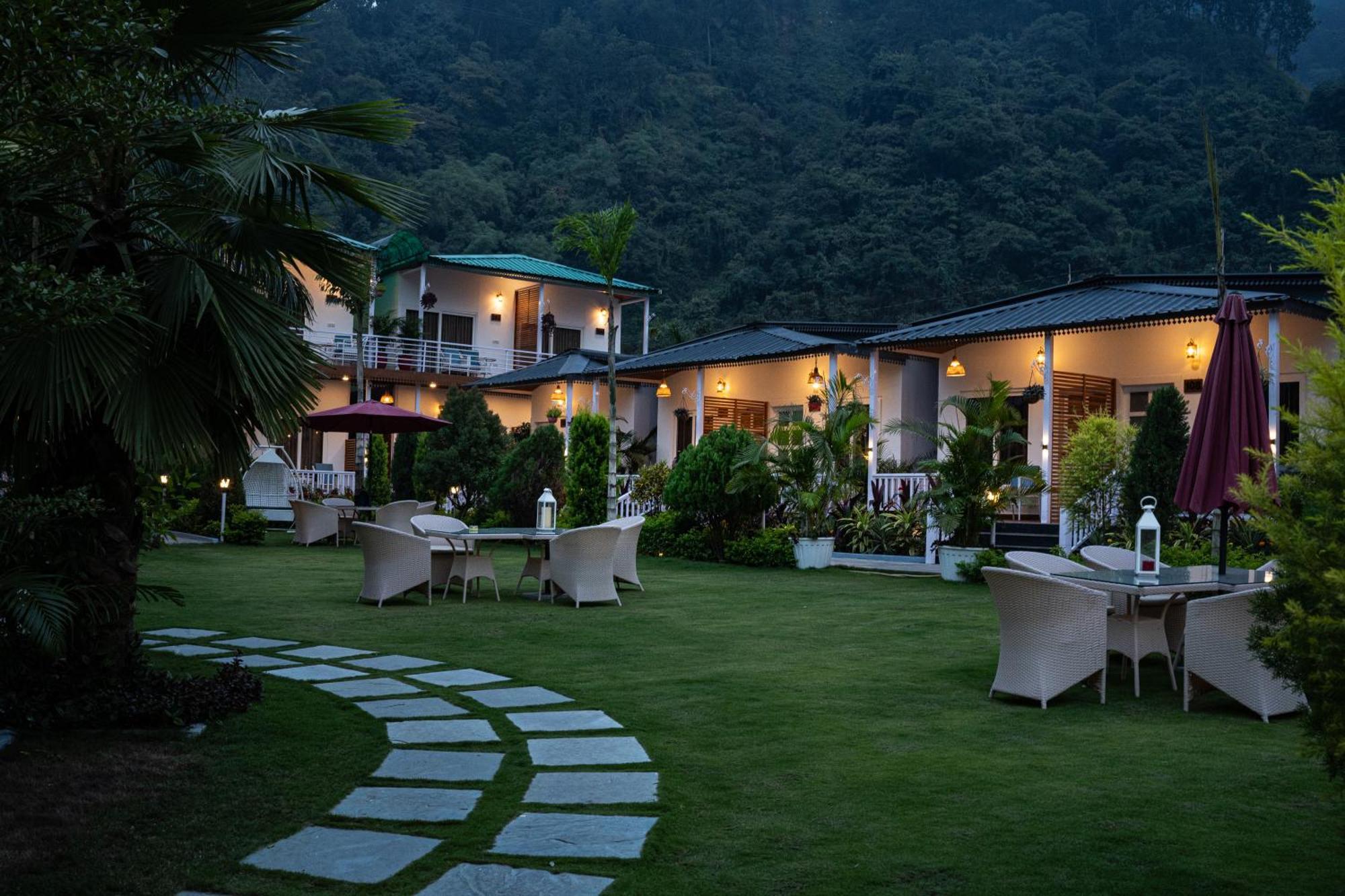 The Aravali Resort Bijni ภายนอก รูปภาพ